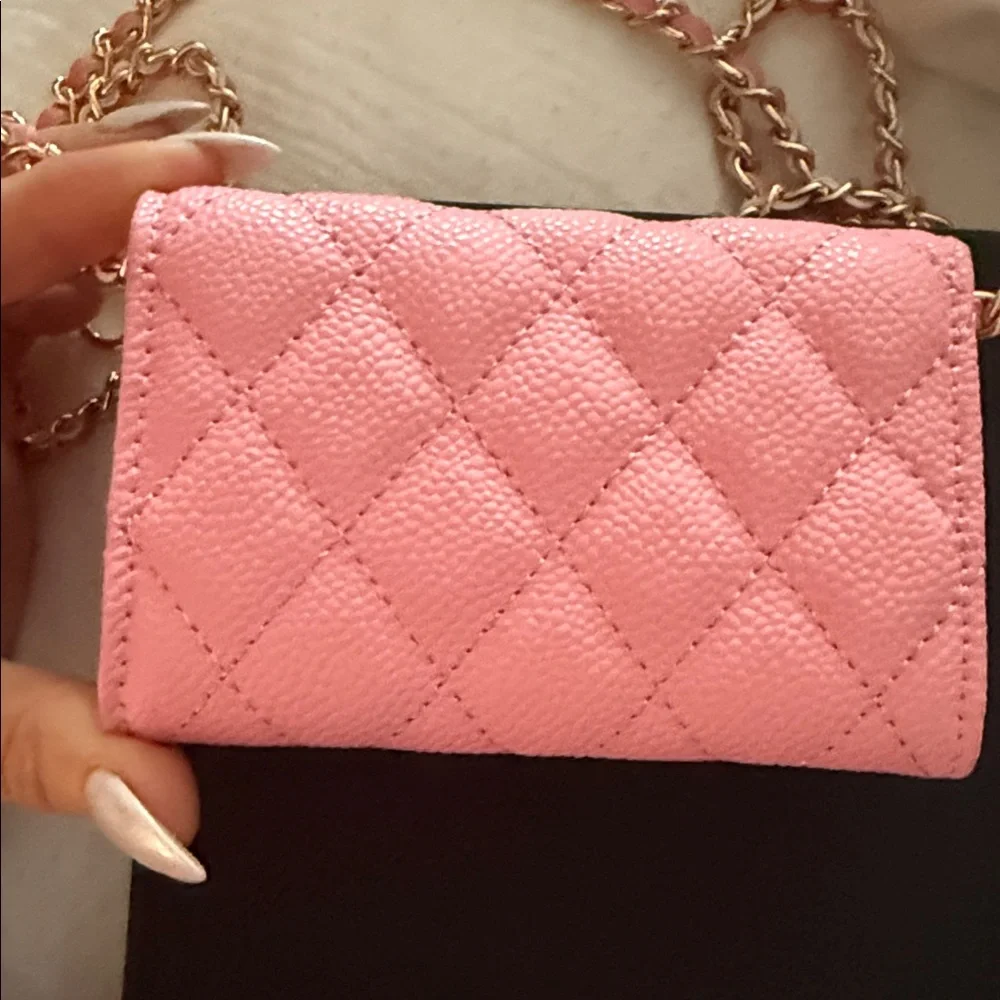 Chanel Pink Quilted Crossbody Wallet - Picture 4 of 10